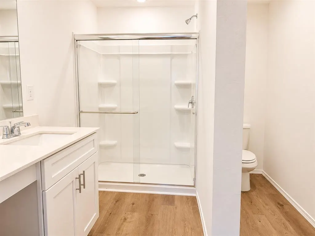 Photo 6 — 920186 Green Street, Wellston, OK 74881