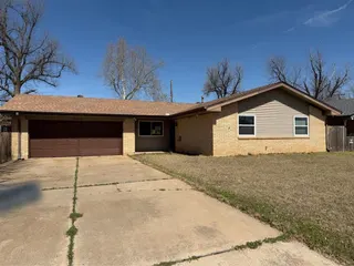 Sold home at 8317 NW 34th Terrace