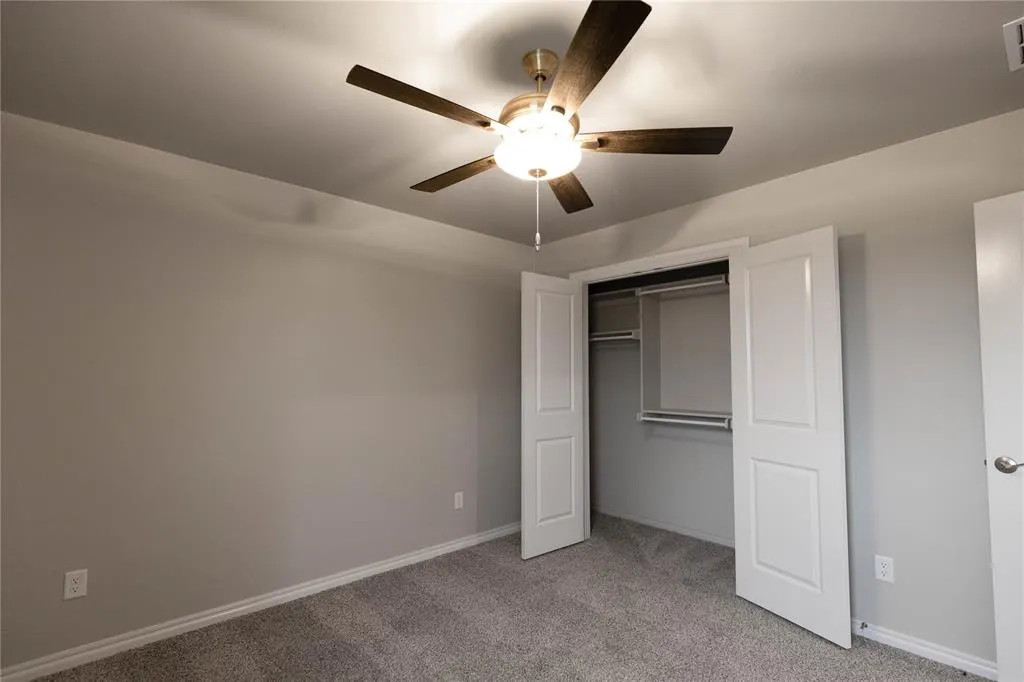 Photo 15 — 12217 SW 32nd Place, Yukon, OK 73099