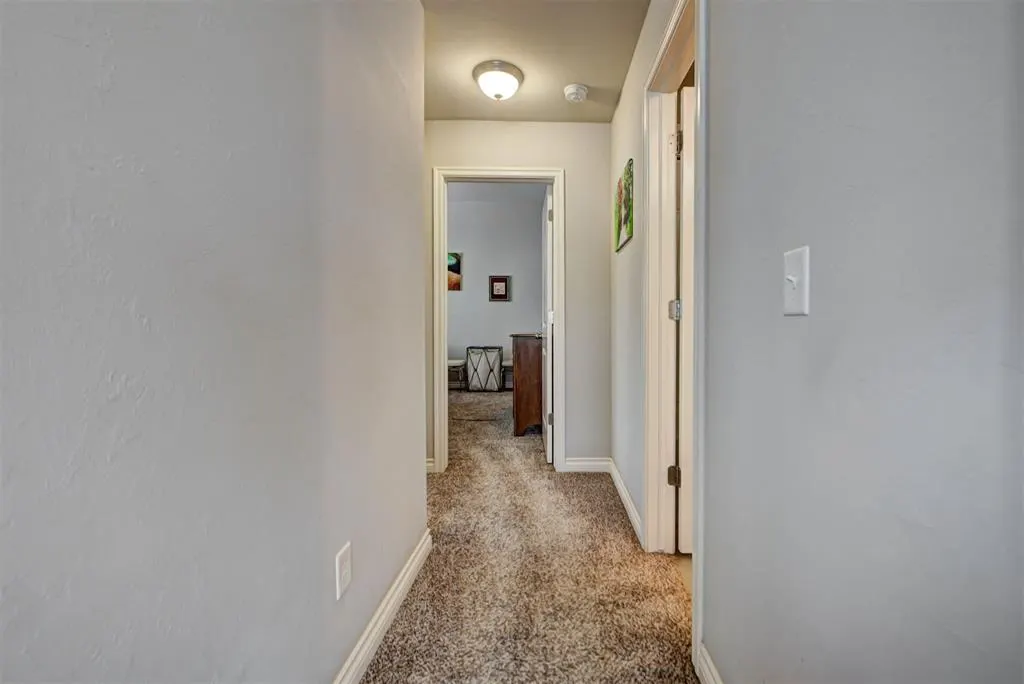 Photo 23 — 19112 Hecho Drive, Edmond, OK 73012