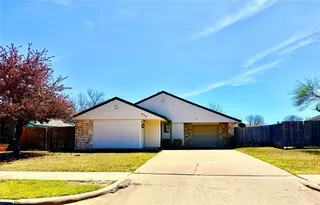 Sold home at 832 SE 14th Street