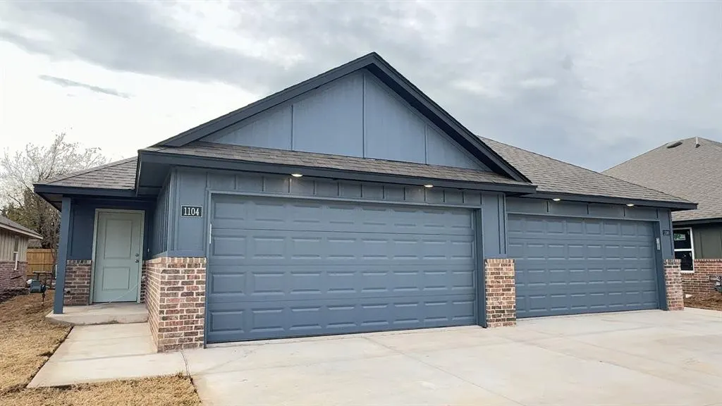 Front exterior — 1104 NW 113TH Street, Oklahoma City, OK 73114