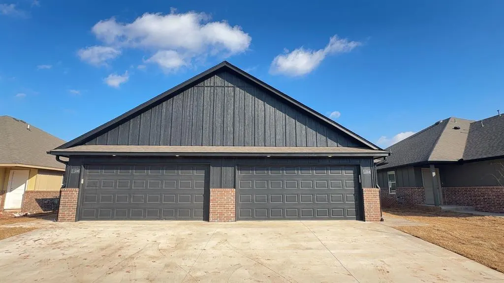 Photo 2 — 11504 University Drive, Oklahoma City, OK 73114