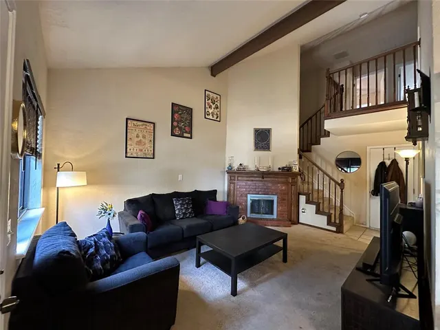 Photo 6 — 8711 N Roxbury Boulevard, Oklahoma City, OK 73132