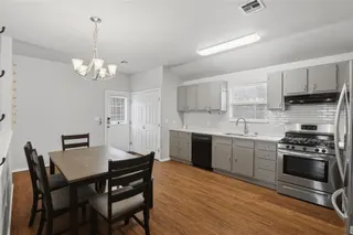 Sold home at 2309 Timbercrest Drive
