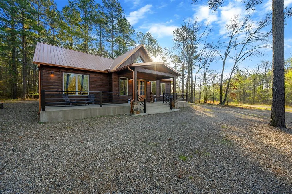Photo 3 — 200 Iti Hina Trail, Broken Bow, OK 74728