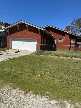 Sold home at 623 E Main Street