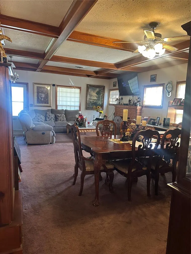 Photo 4 — 623 E Main Street, Holdenville, OK 74848