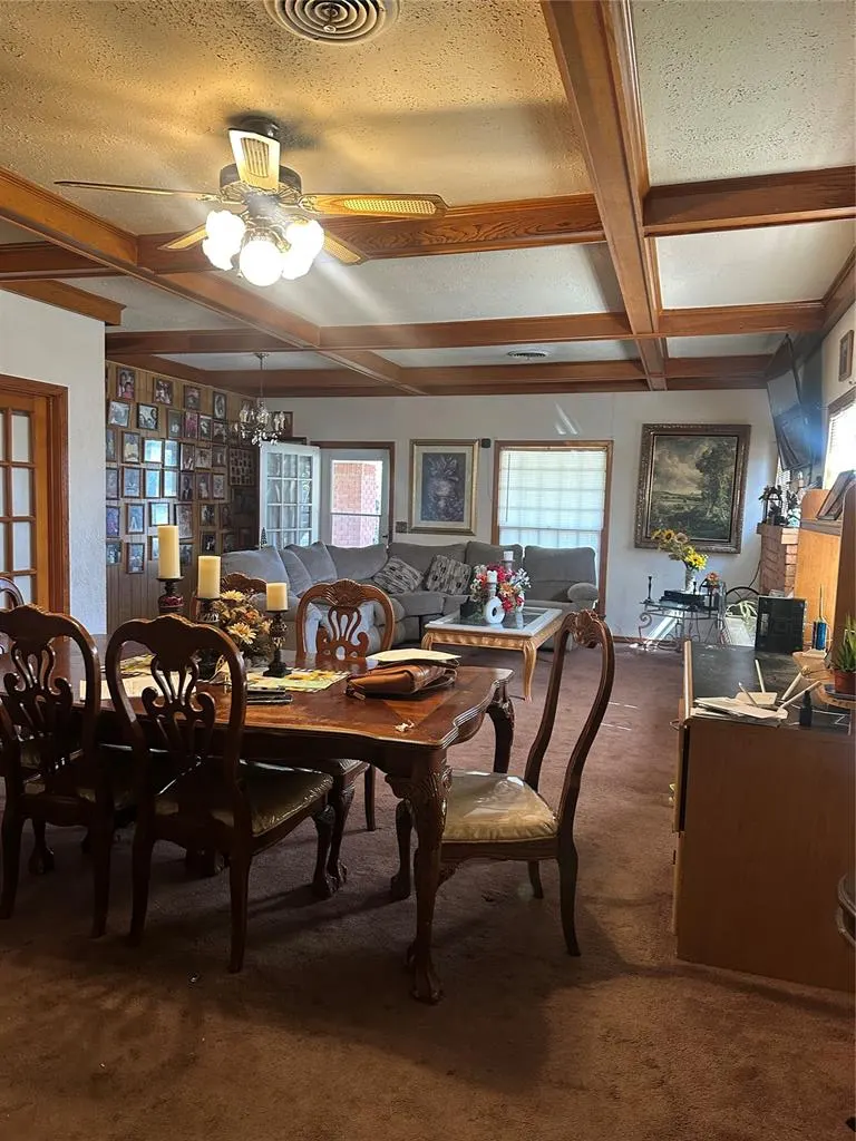 Photo 5 — 623 E Main Street, Holdenville, OK 74848