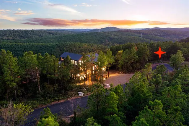 Photo 2 — 252 Alder Place, Broken Bow, OK 74728