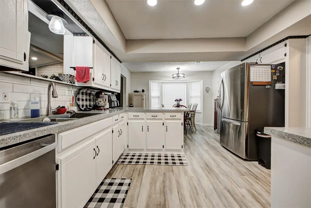 Photo 13 — 1004 S Neptune Road, Edmond, OK 73003