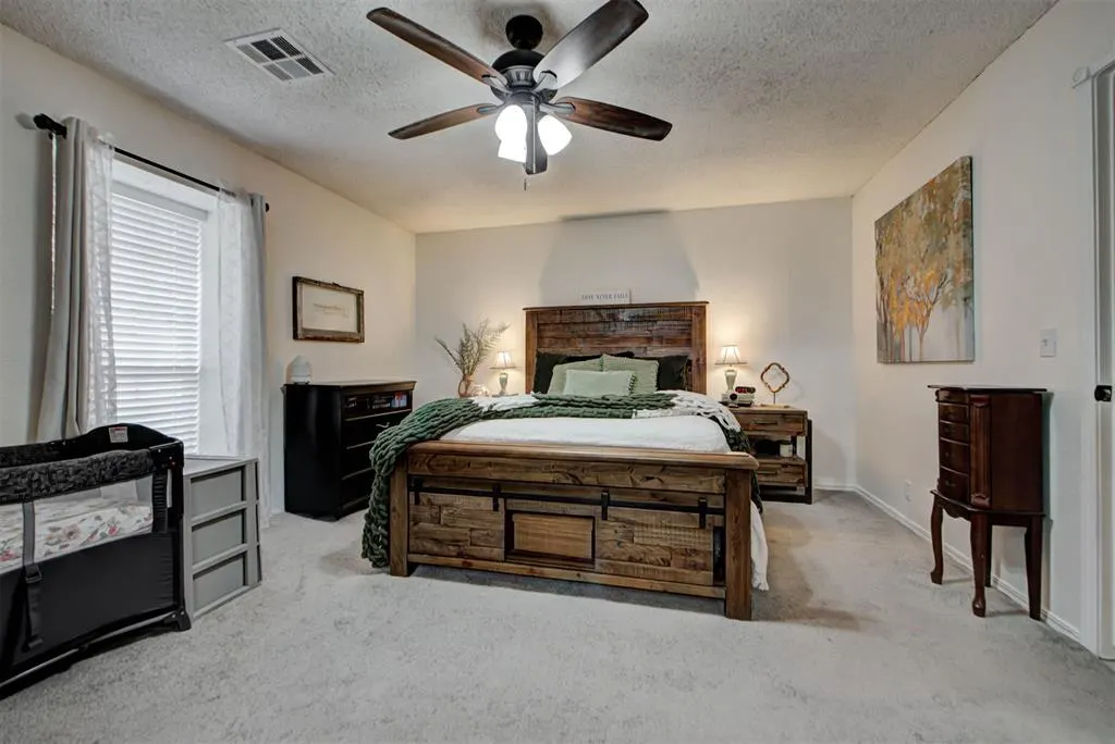 Photo 17 — 1004 S Neptune Road, Edmond, OK 73003