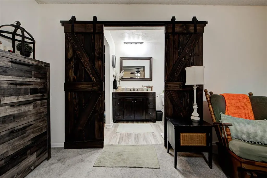 Photo 18 — 1004 S Neptune Road, Edmond, OK 73003
