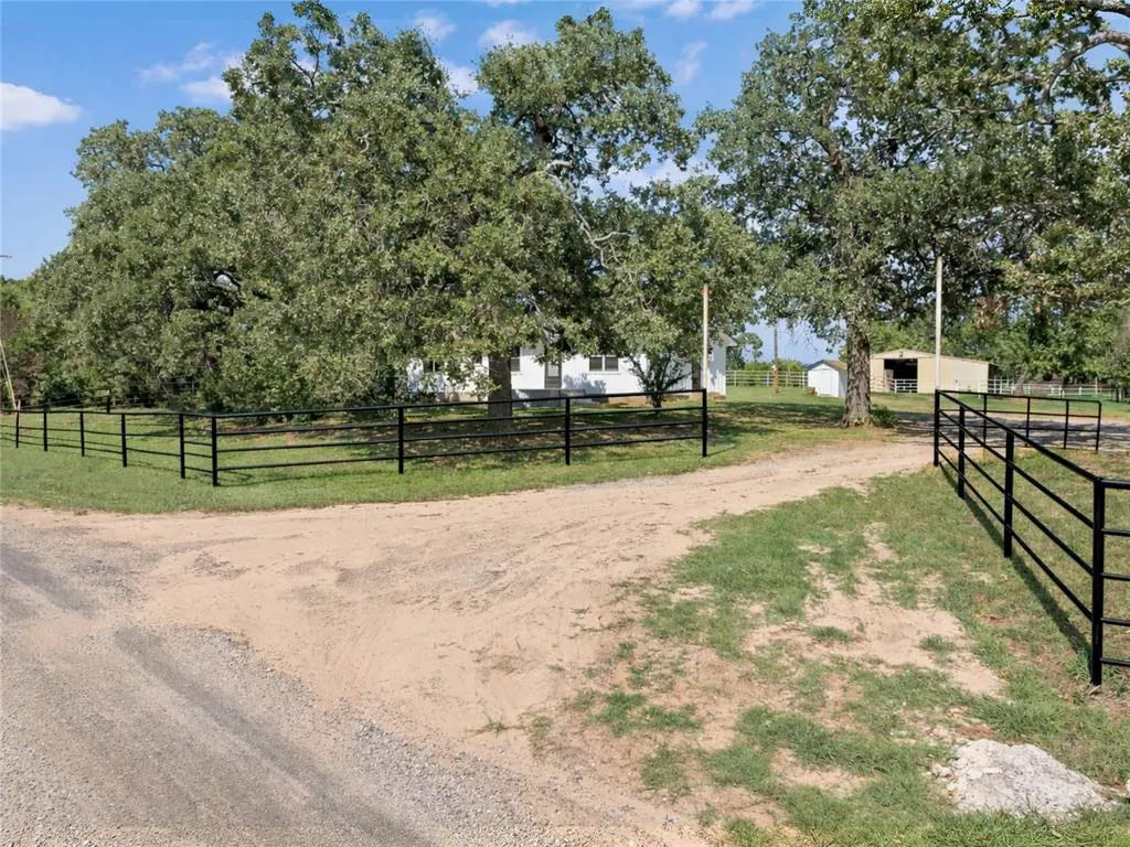 Photo 4 — 20501 144th Street, Lexington, OK 73051