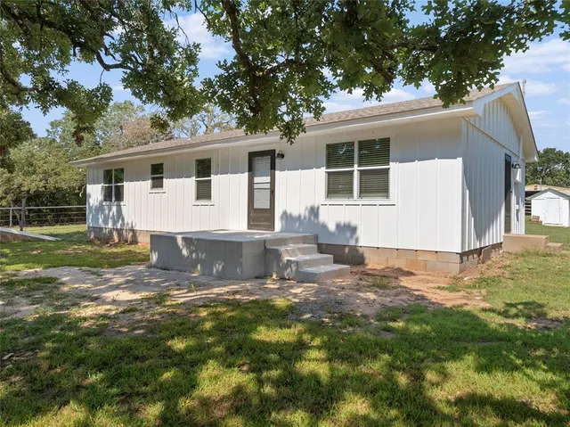 Photo 6 — 20501 144th Street, Lexington, OK 73051