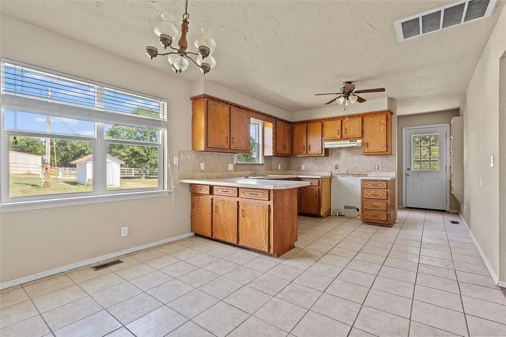 Photo 14 — 20501 144th Street, Lexington, OK 73051