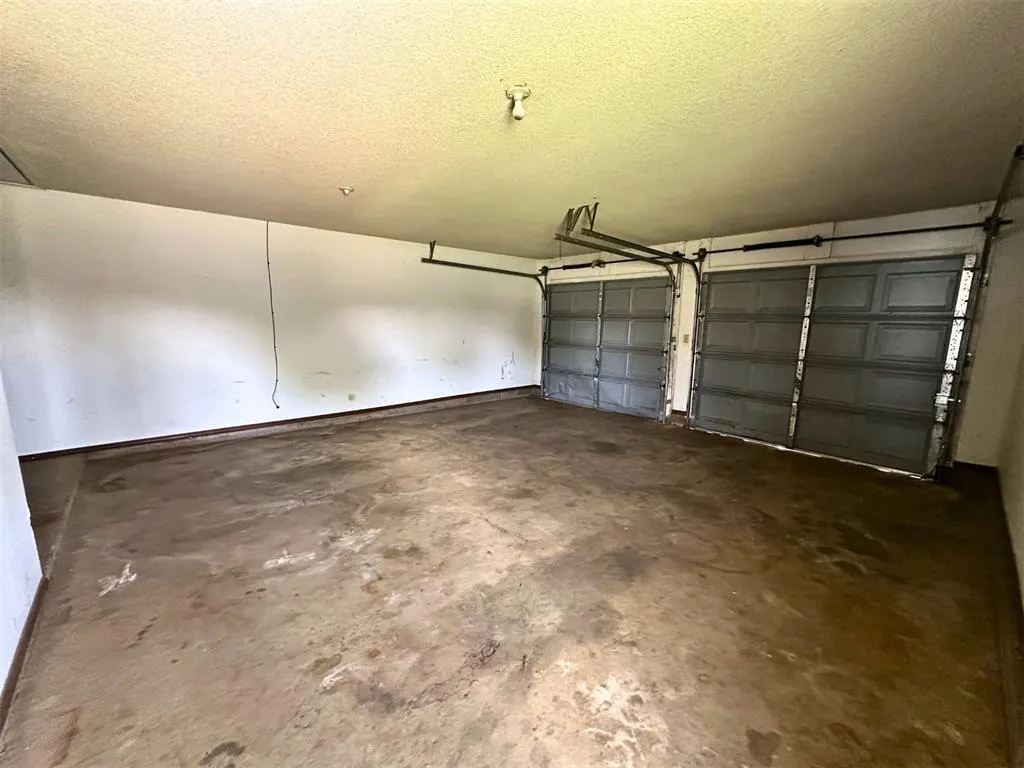 Photo 42 — 1921 W A Avenue, Elk City, OK 73644