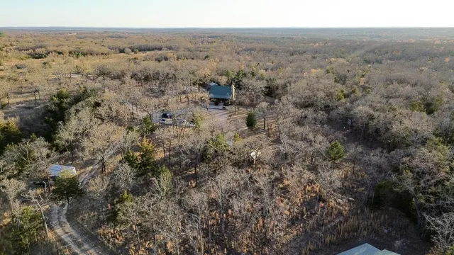Photo 2 — Address unavailable, Madill, OK 73446