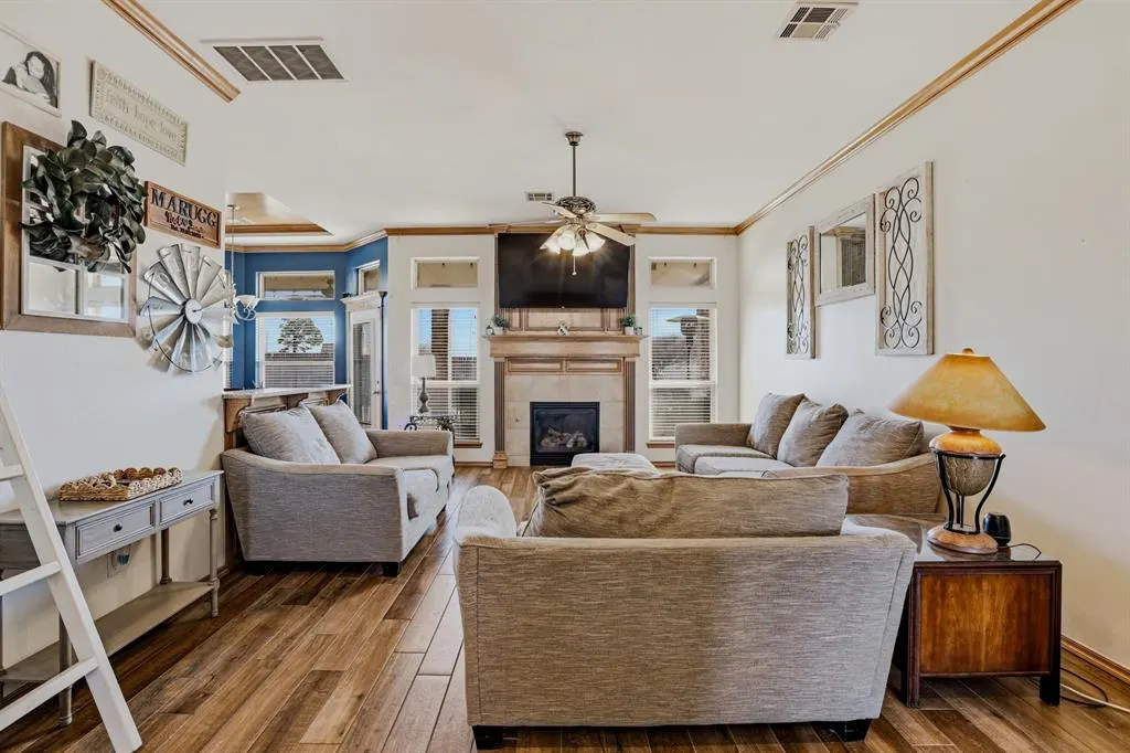Photo 5 — 9032 NW 79th Terrace, Yukon, OK 73099