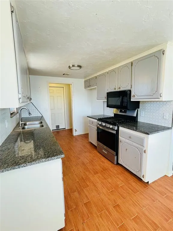 Photo 6 — 1016 SW 99th Place, Oklahoma City, OK 73139