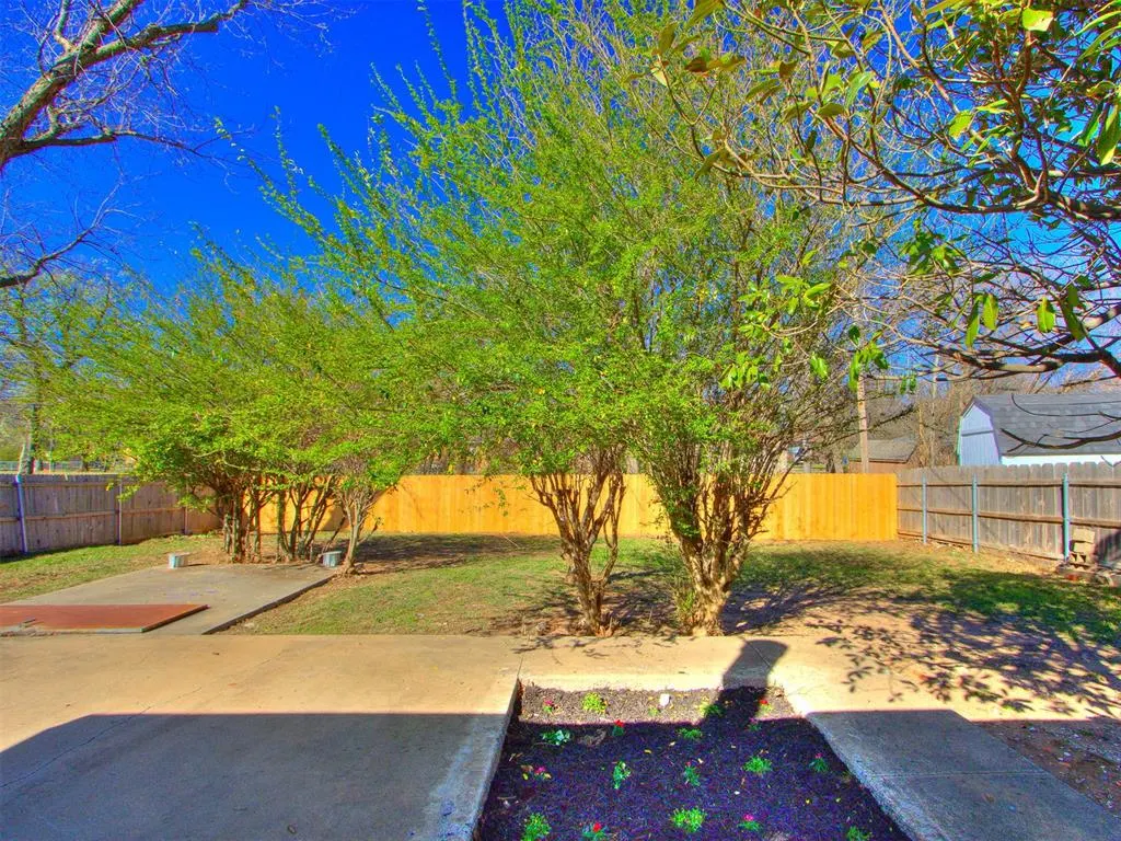 Photo 3 — 624 Reed Avenue, Norman, OK 73071