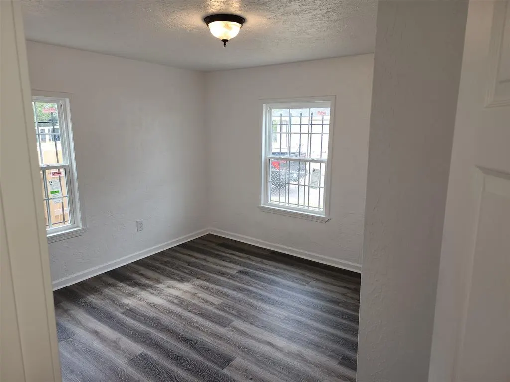 Photo 8 — 106 SW 18th Street, Lawton, OK 73501