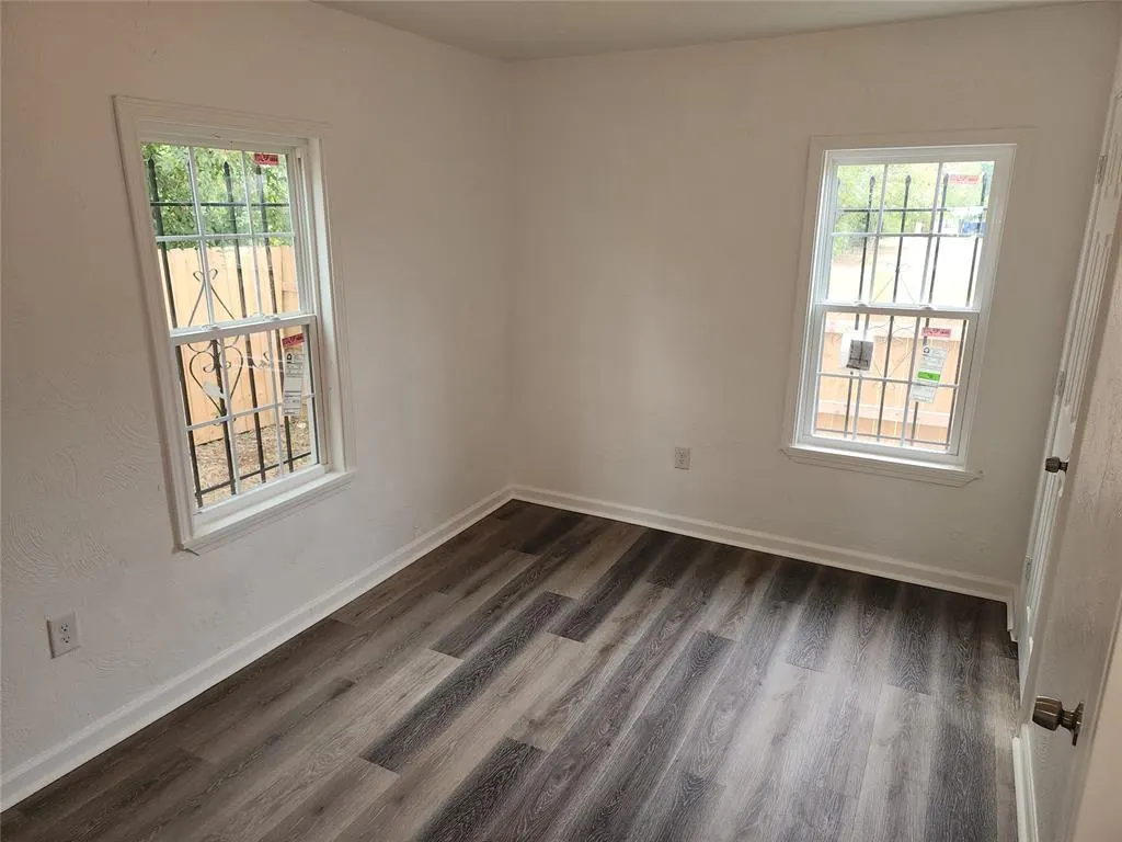 Photo 9 — 106 SW 18th Street, Lawton, OK 73501