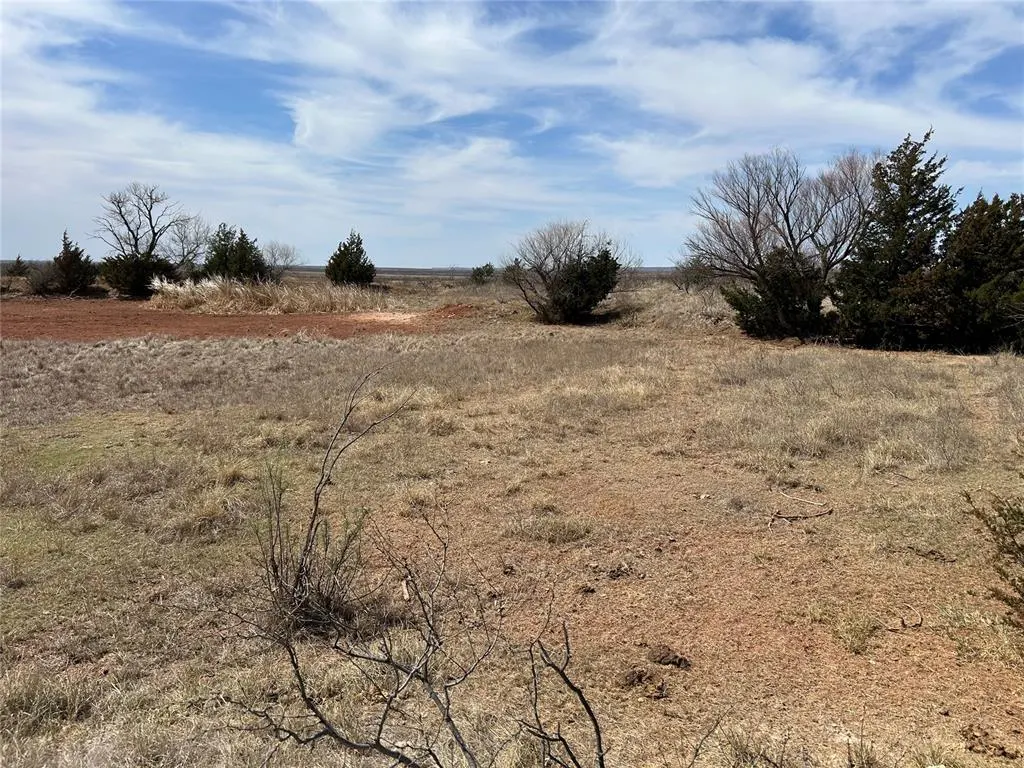 Photo 22 — 30389 E County Road 1360 Road, Willow, OK 73673
