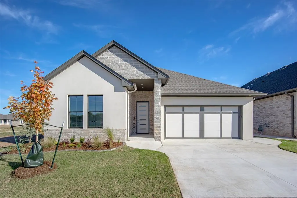Front exterior — 3025 SW 133rd Terrace, Oklahoma City, OK 73170