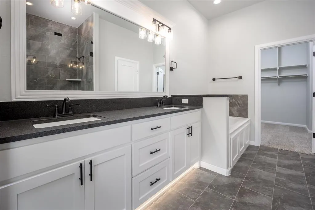 Photo 17 — 3025 SW 133rd Terrace, Oklahoma City, OK 73170