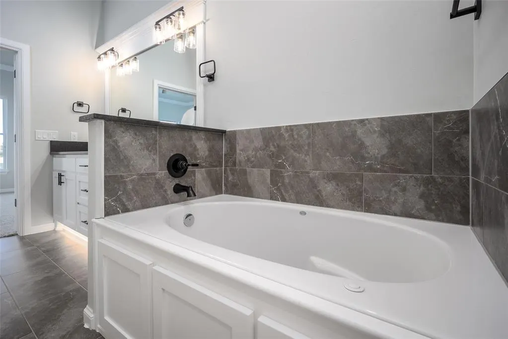 Photo 19 — 3025 SW 133rd Terrace, Oklahoma City, OK 73170