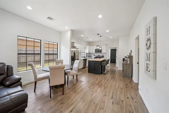 Photo 5 — 209 Ash Street, Wellston, OK 74881