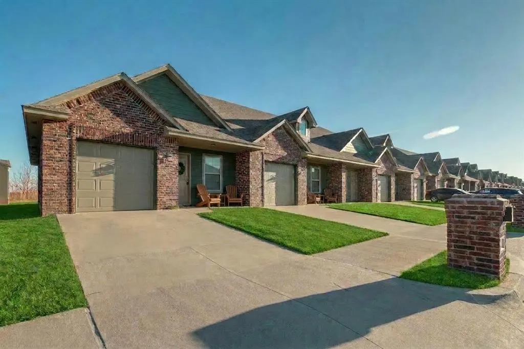 Front exterior — 1007 SW 91st Street, Oklahoma City, OK 73139