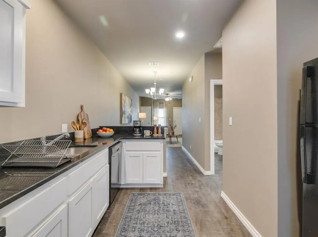 Photo 11 — 1007 SW 91st Street, Oklahoma City, OK 73139