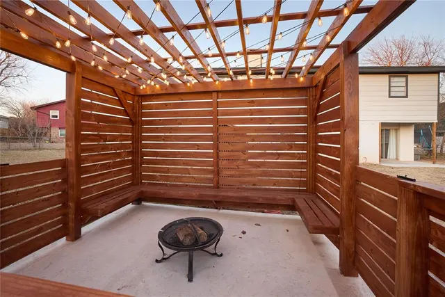 Photo 4 — 7201 Galahad Circle, Oklahoma City, OK 73132