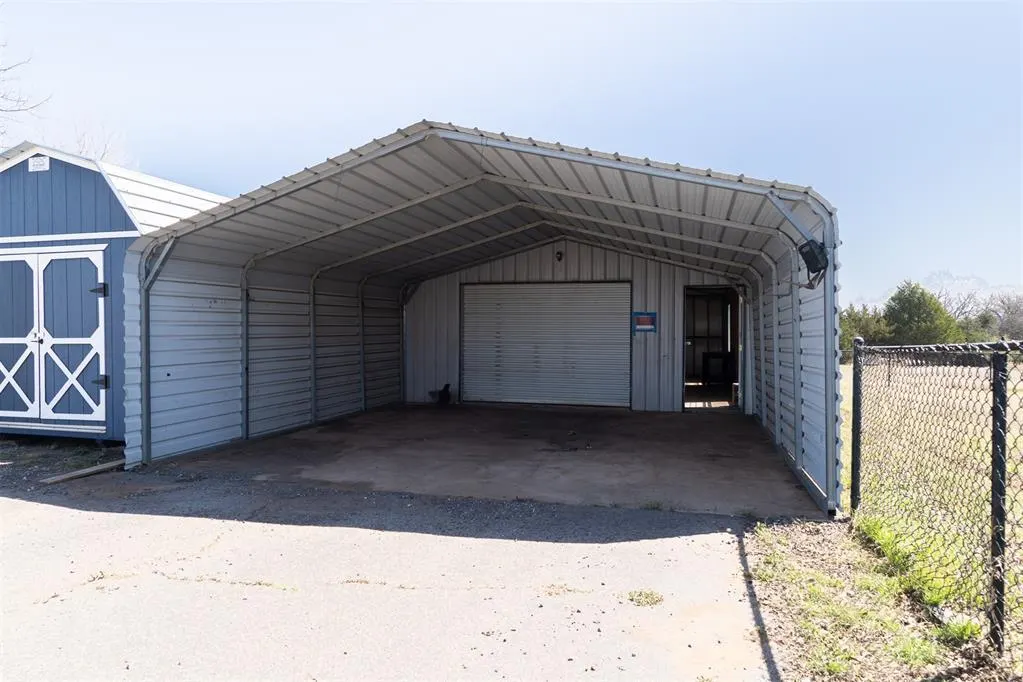 Photo 4 — 13509 N County Road 3260, Pauls Valley, OK 73075