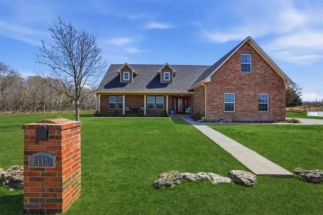 Photo 4 — 2118 Morris Lane, Sayre, OK 73662
