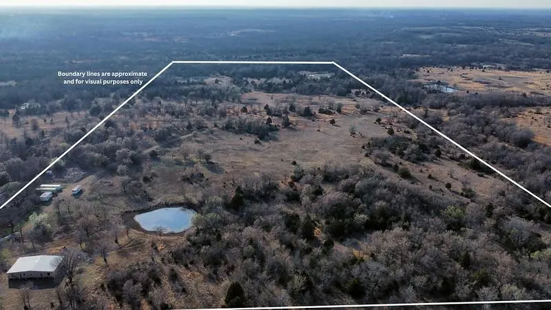 Photo 2 — 0001 N Highway 48 Highway, Okemah, OK 74859