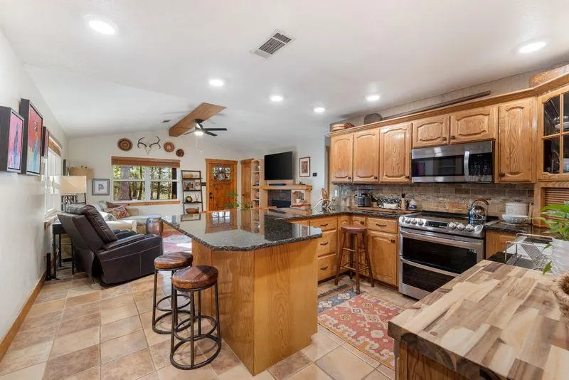 Photo 21 — 663 Chinook Road, Broken Bow, OK 74728