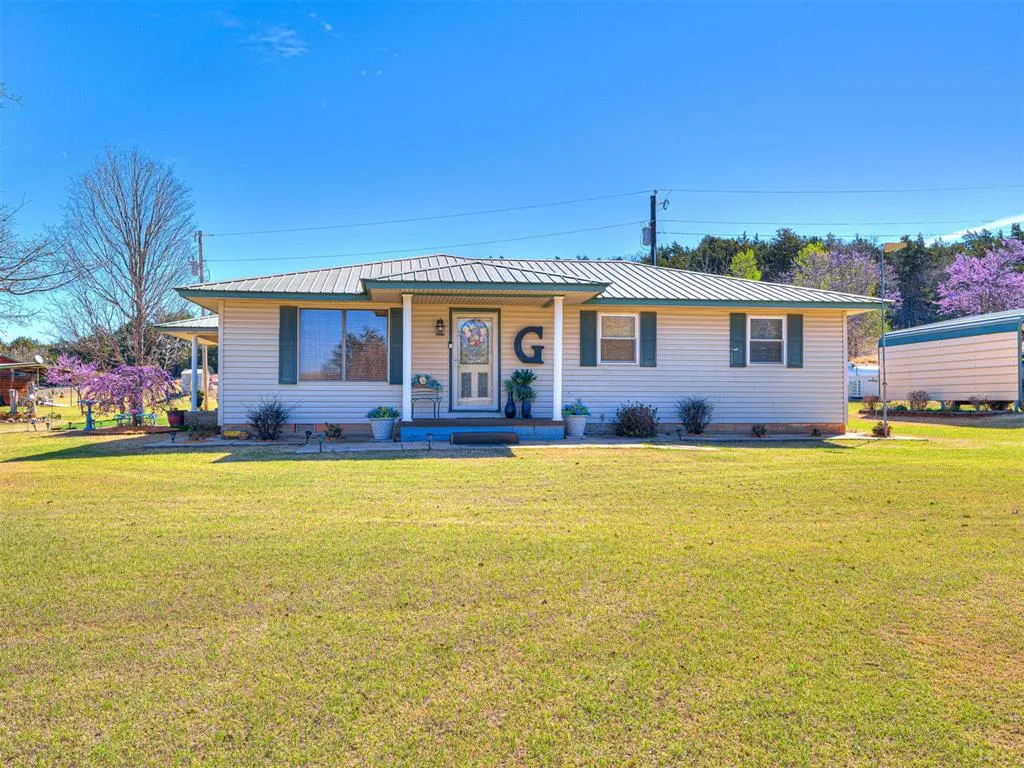 Front exterior — 23155 County Street 2590, Binger, OK 73009
