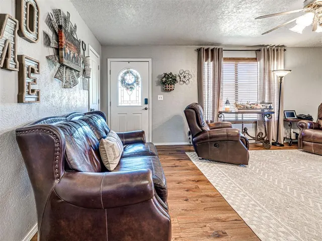 Photo 6 — 23155 County Street 2590, Binger, OK 73009