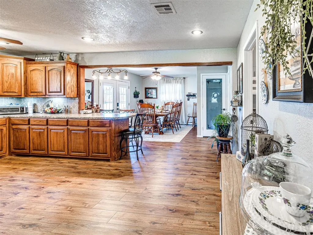 Photo 10 — 23155 County Street 2590, Binger, OK 73009