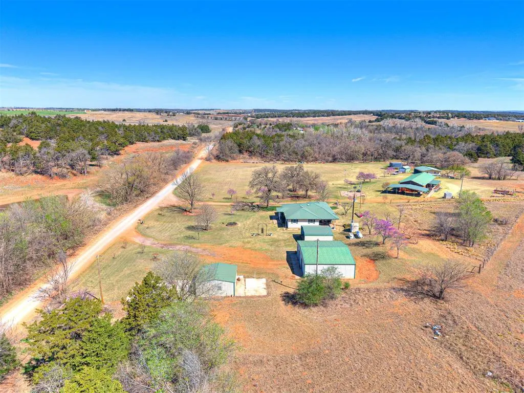 Photo 41 — 23155 County Street 2590, Binger, OK 73009