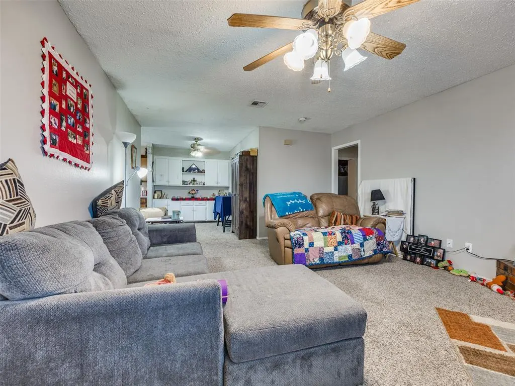 Photo 8 — 1814 N Crawford Avenue 1816, Norman, OK 73069