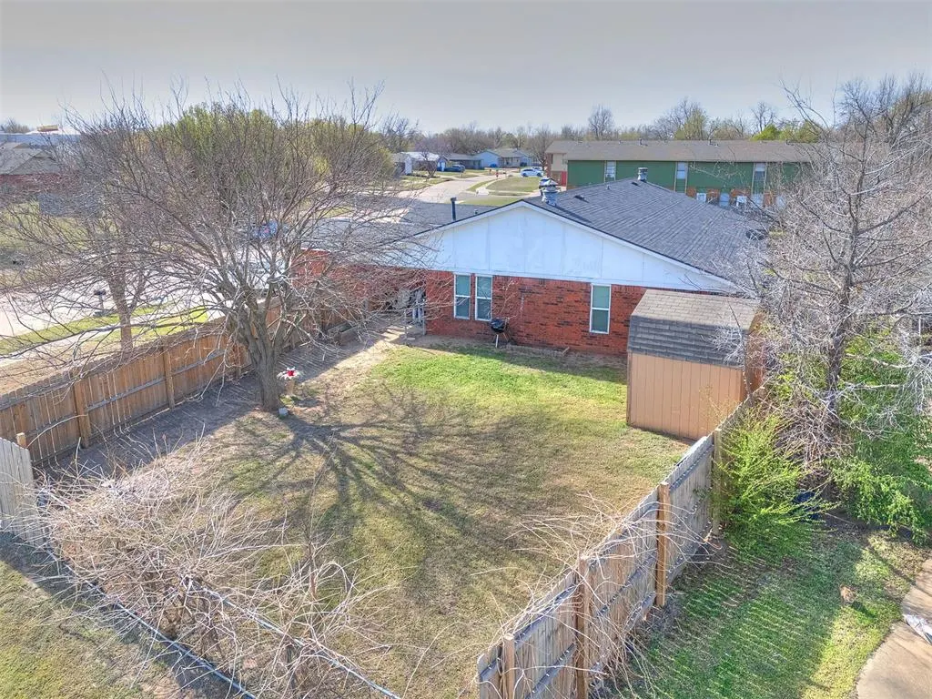 Photo 35 — 1814 N Crawford Avenue 1816, Norman, OK 73069