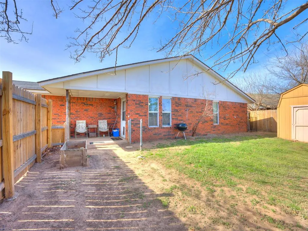 Photo 36 — 1814 N Crawford Avenue 1816, Norman, OK 73069