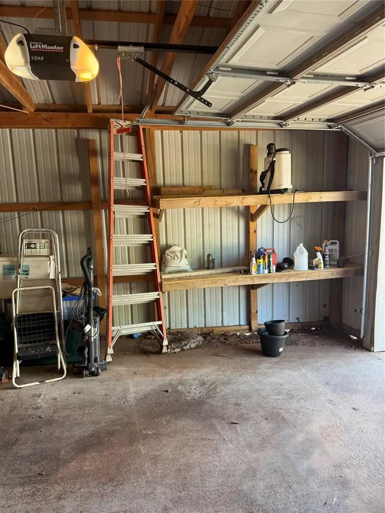 Photo 5 — 18120 N Sagebrush Circle, Luther, OK 73054