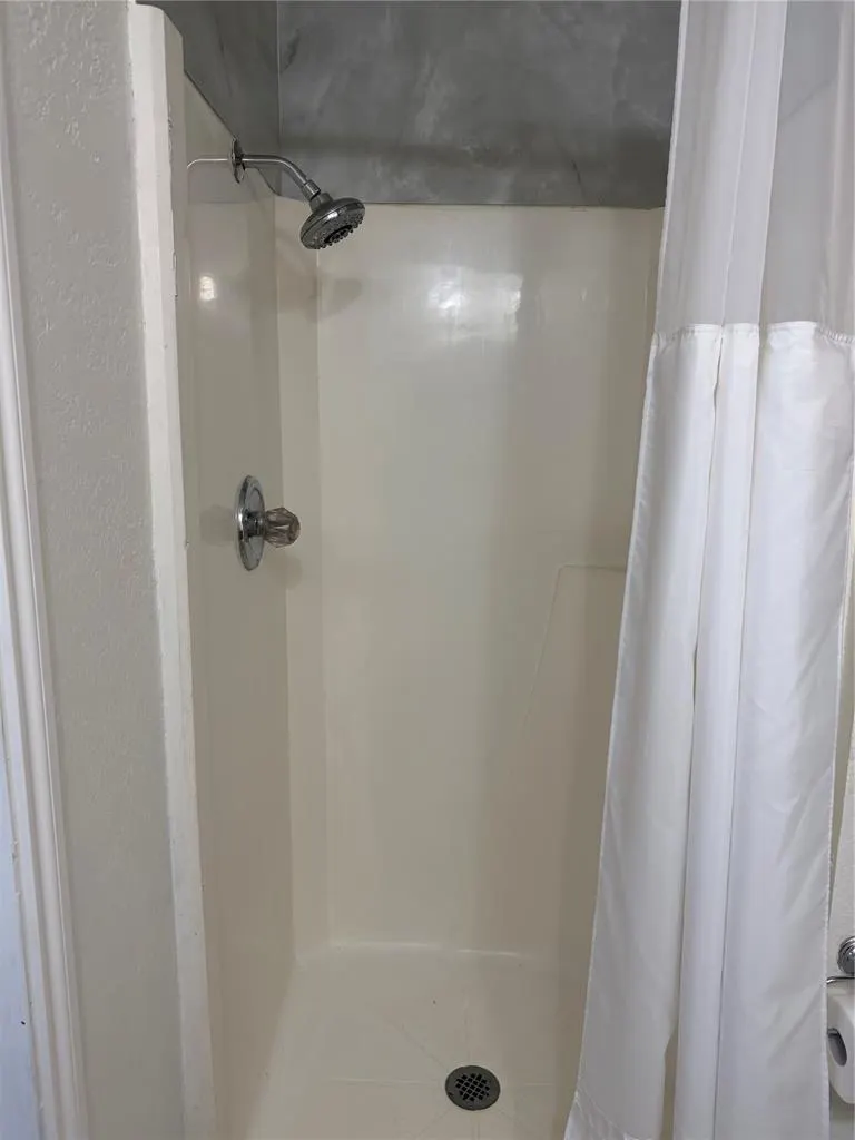 Photo 29 — 18120 N Sagebrush Circle, Luther, OK 73054