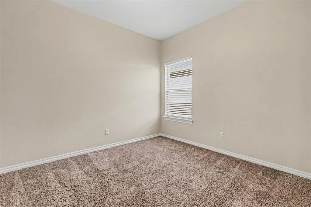 Photo 18 — 8021 NW 159th Street, Edmond, OK 73013