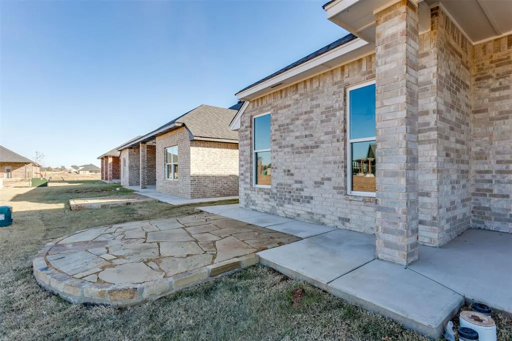 Photo 33 — 2233 SW 160th Street, Oklahoma City, OK 73170